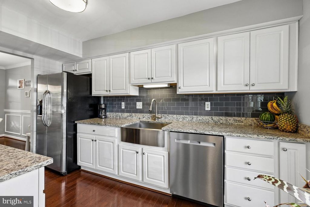 Image 15 of property listing at 18262 METZ DR, Germantown, MD 20874