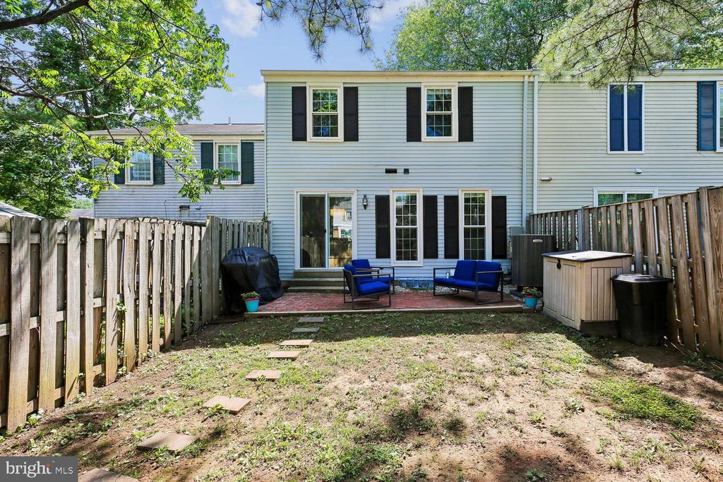 Image 58 of property listing at 18262 METZ DR, Germantown, MD 20874