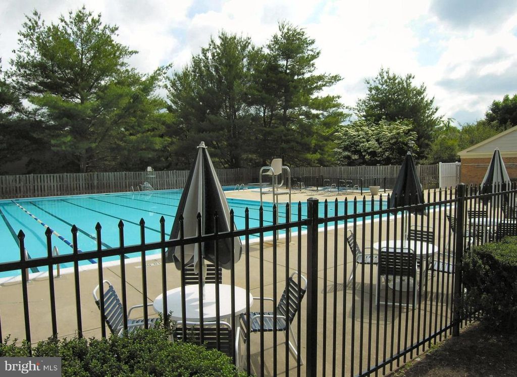 Image 62 of property listing at 18262 METZ DR, Germantown, MD 20874