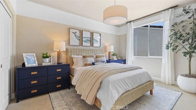 29610 Corte Ballenas, Valencia, CA 91354