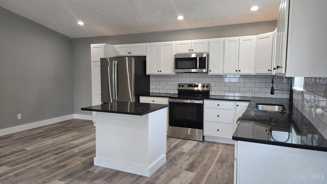 505 E Main Street, Blanchester, OH 45107