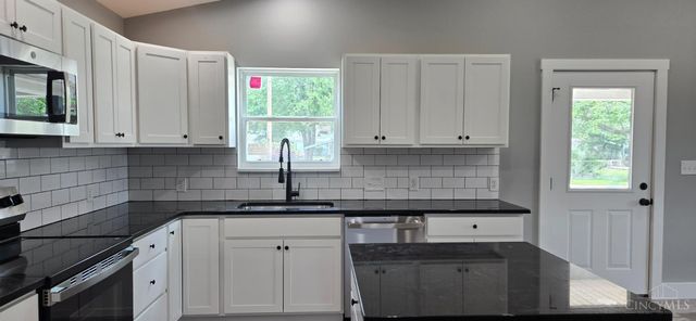 505 E Main Street, Blanchester, OH 45107