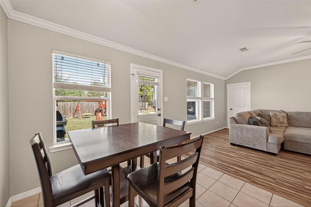 7002 Durango Creek Drive, Magnolia, TX 77354