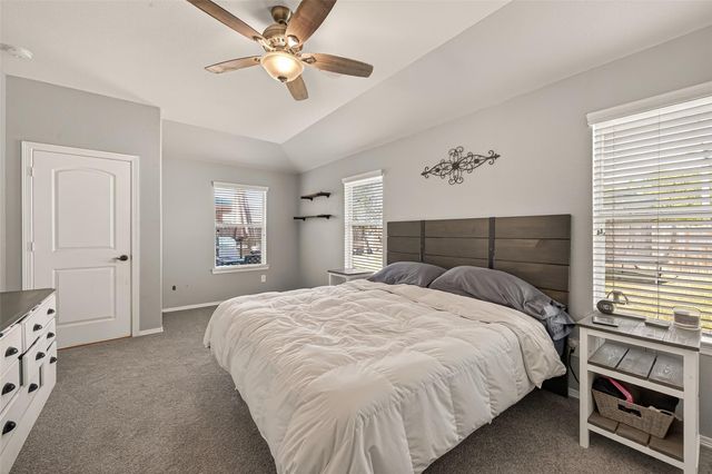 7002 Durango Creek Drive, Magnolia, TX 77354