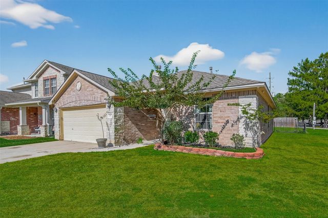 7002 Durango Creek Drive, Magnolia, TX 77354