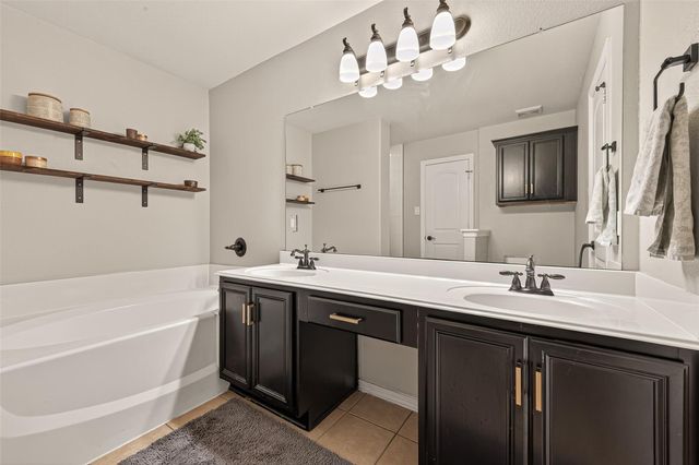 7002 Durango Creek Drive, Magnolia, TX 77354