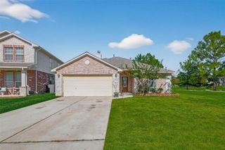 7002 Durango Creek Drive, Magnolia, TX 77354