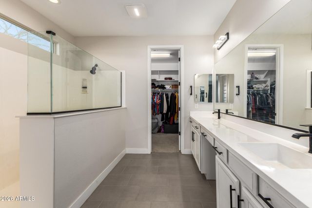 5442 N 90TH Drive, Glendale, AZ 85305