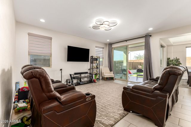 5442 N 90TH Drive, Glendale, AZ 85305