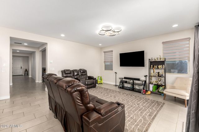 5442 N 90TH Drive, Glendale, AZ 85305