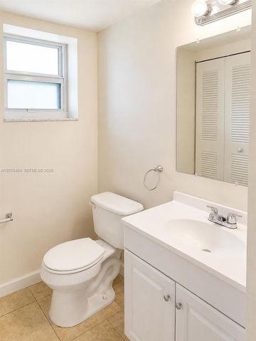3396 Foxcroft Road 316, Miramar, FL 33025