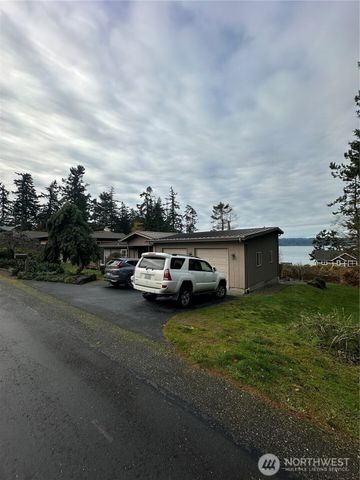 730 Tillamuck Drive, La Conner, WA 98257