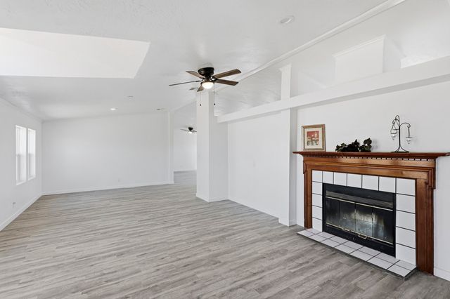 64 San Francisco Avenue, Los Lunas, NM 87031
