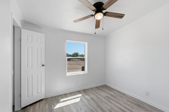 64 San Francisco Avenue, Los Lunas, NM 87031