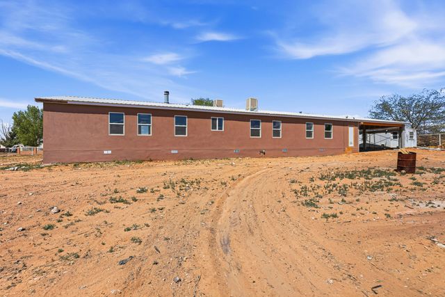 64 San Francisco Avenue, Los Lunas, NM 87031