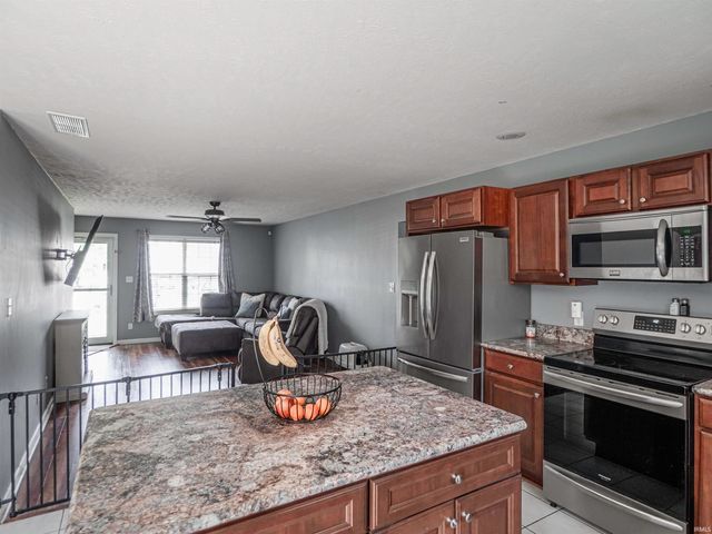 4535 Mayflower Drive, Evansville, IN 47711