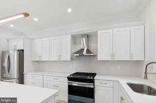137 W MANHEIM ST, Philadelphia, PA 19144