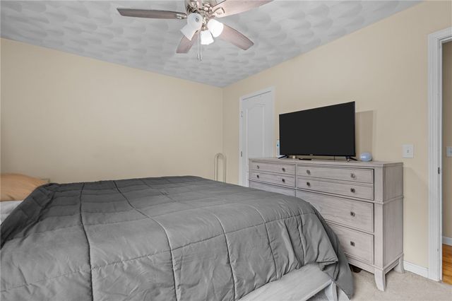 86 Bethel Street, Warwick, RI 02889