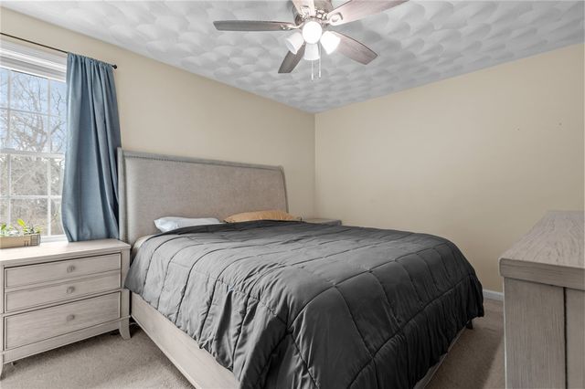 86 Bethel Street, Warwick, RI 02889