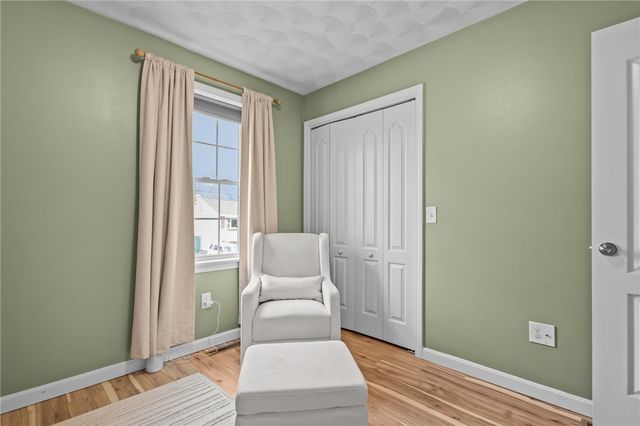 86 Bethel Street, Warwick, RI 02889