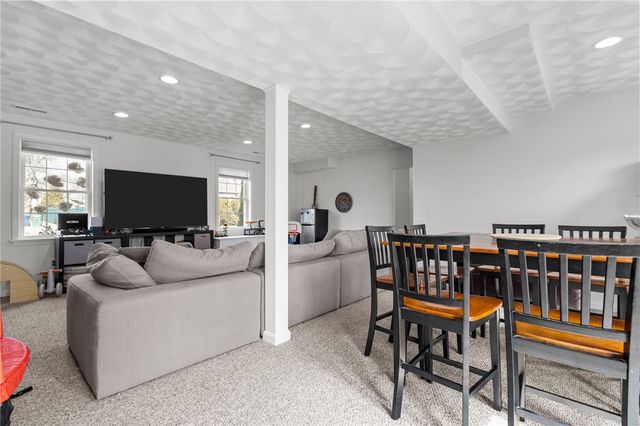 86 Bethel Street, Warwick, RI 02889