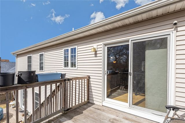 86 Bethel Street, Warwick, RI 02889