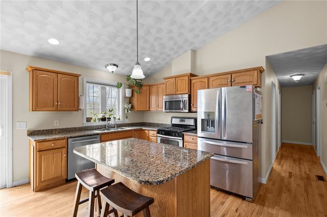 86 Bethel Street, Warwick, RI 02889