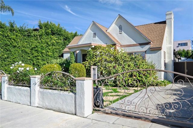 156 S Edinburgh Avenue, Los Angeles, CA 90048