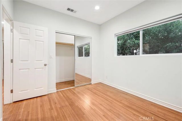 156 S Edinburgh Avenue, Los Angeles, CA 90048
