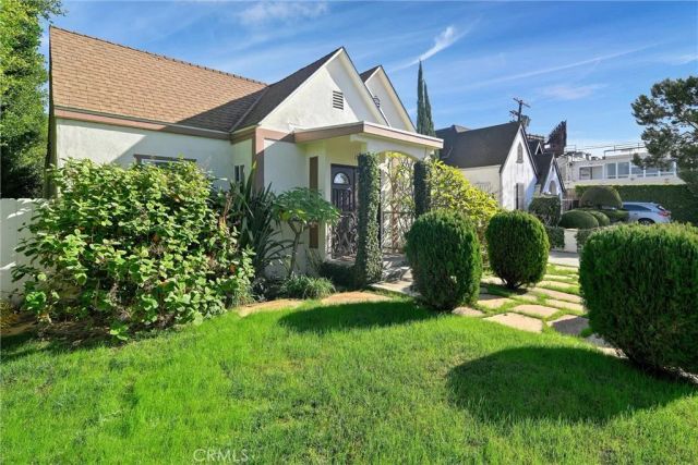 156 S Edinburgh Avenue, Los Angeles, CA 90048