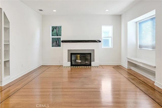 156 S Edinburgh Avenue, Los Angeles, CA 90048