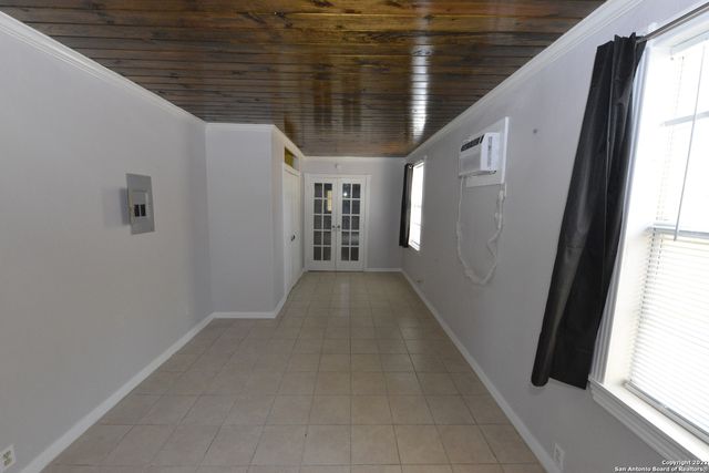 302 Artemis, San Antonio, TX 78218