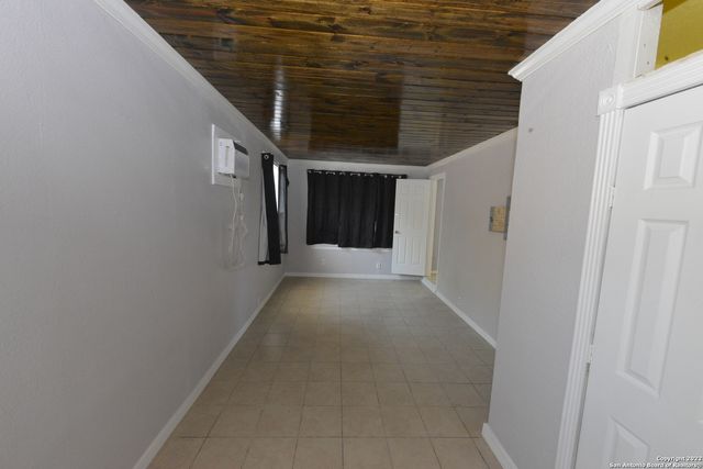 302 Artemis, San Antonio, TX 78218