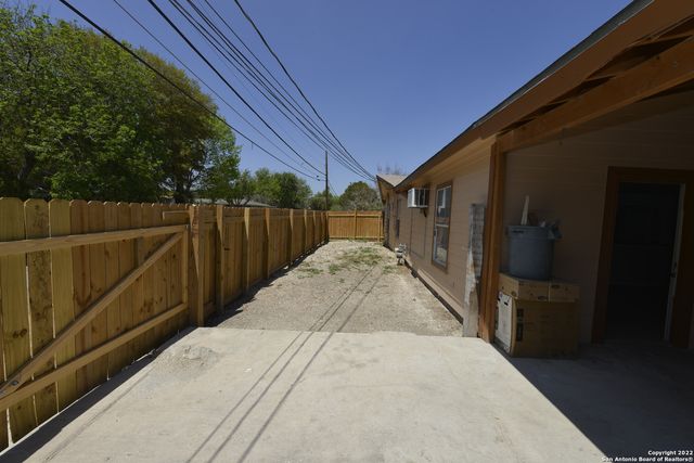 302 Artemis, San Antonio, TX 78218