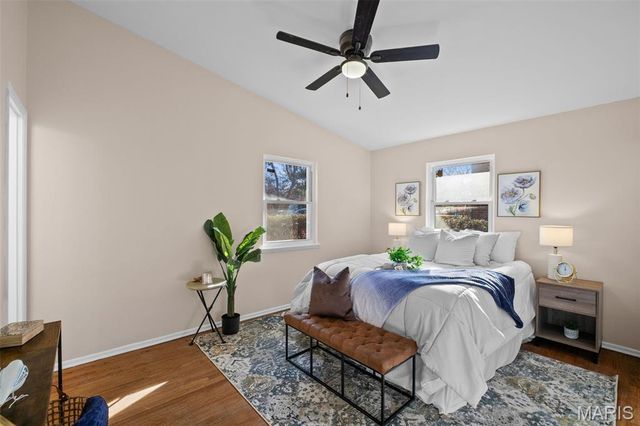 515 Crestvale Drive, Rock Hill, MO 63119