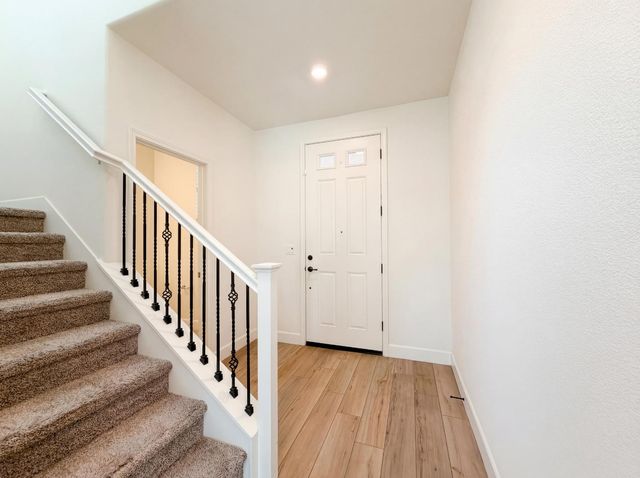 8778 Encore Way, Elk Grove, CA 95757