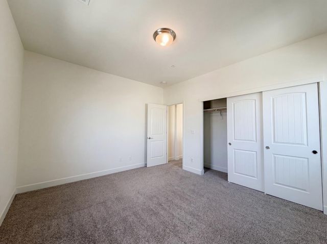 8778 Encore Way, Elk Grove, CA 95757