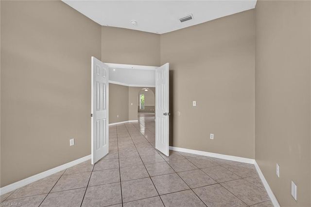 8044 San Carlos BLVD, Fort Myers, FL 33967