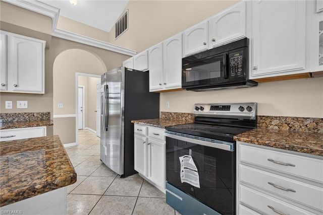 8044 San Carlos BLVD, Fort Myers, FL 33967
