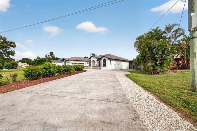 8044 San Carlos BLVD, Fort Myers, FL 33967