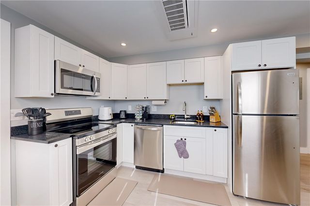 44 Hall Street 0, Providence, RI 02904