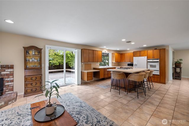 11927 Nyanza Road SW, Lakewood, WA 98499