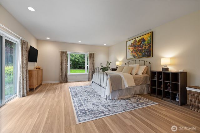 11927 Nyanza Road SW, Lakewood, WA 98499