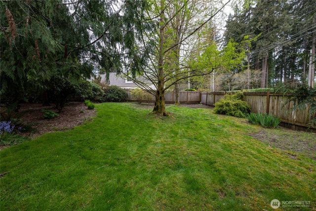 11927 Nyanza Road SW, Lakewood, WA 98499