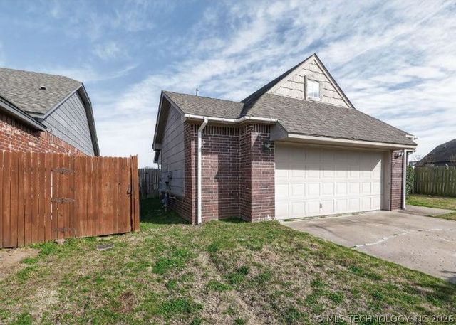 5005 N 34th Street, Broken Arrow, OK 74014