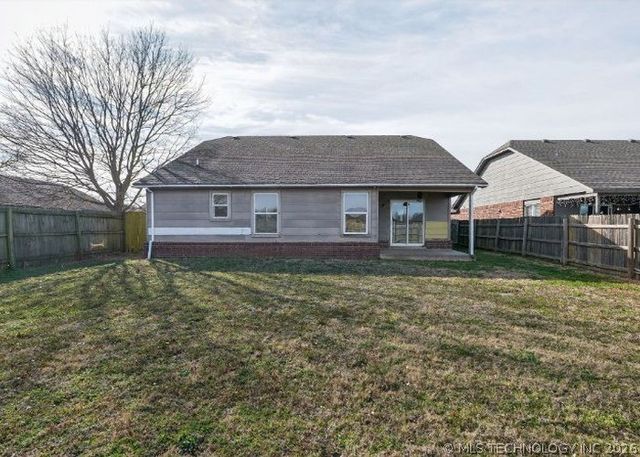 5005 N 34th Street, Broken Arrow, OK 74014