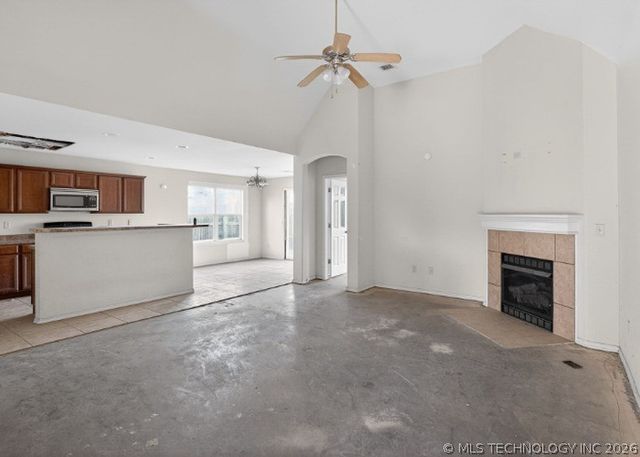 5005 N 34th Street, Broken Arrow, OK 74014