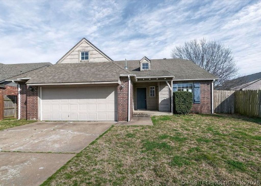 5005 N 34th Street, Broken Arrow, OK 74014