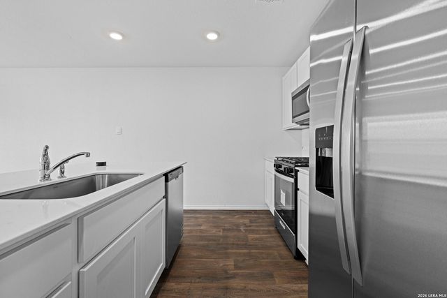 5935 Celestite Bend, San Antonio, TX 78222