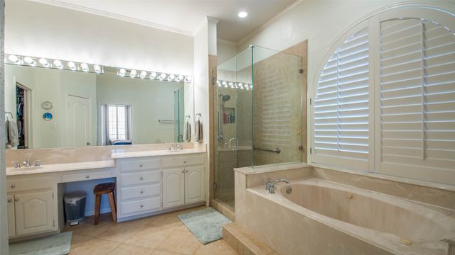 6332 Woodway Lane, Plano, TX 75093